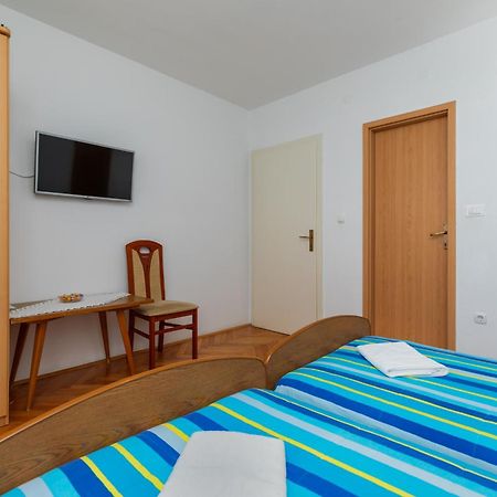 Apartments With A Parking Space Omis - 2745 חדר תמונה