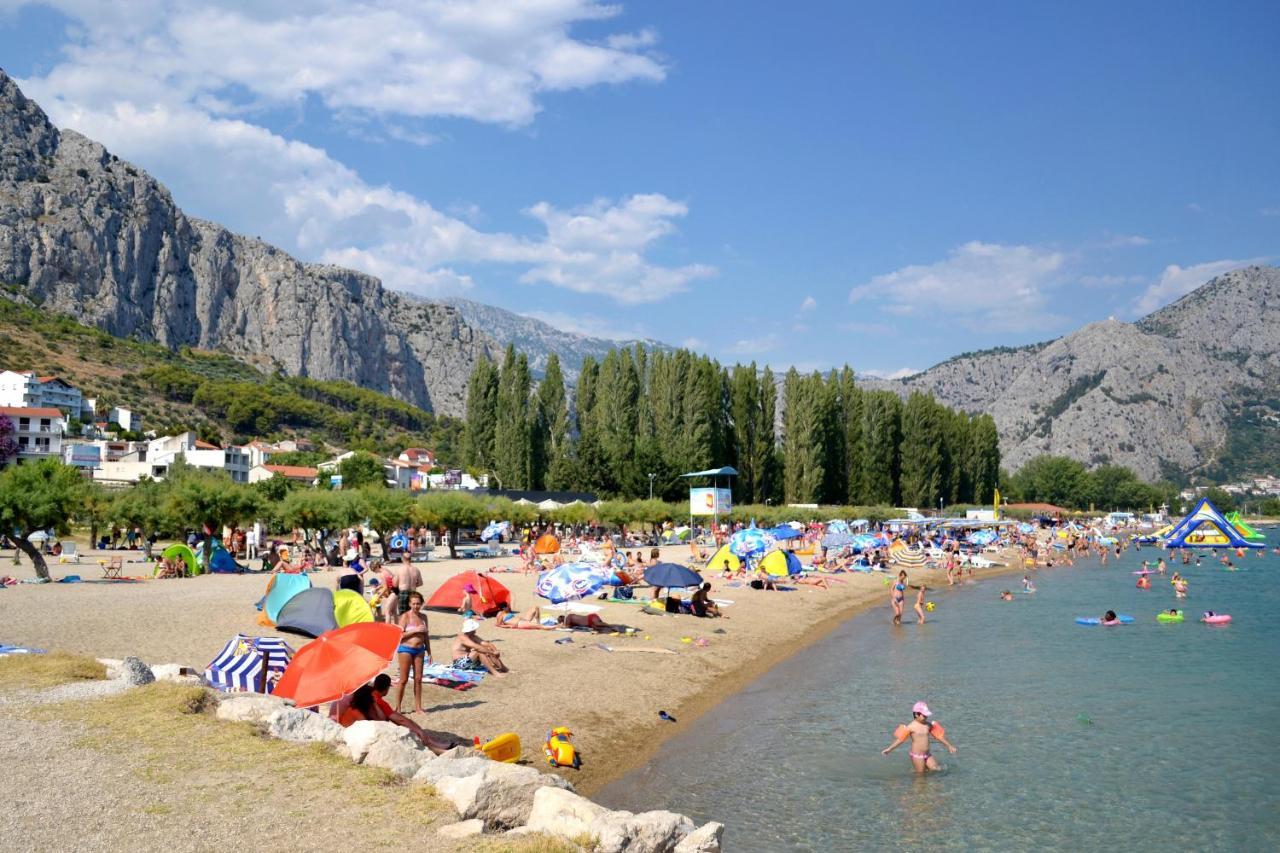 Apartments With A Parking Space Omis - 2745 מראה חיצוני תמונה