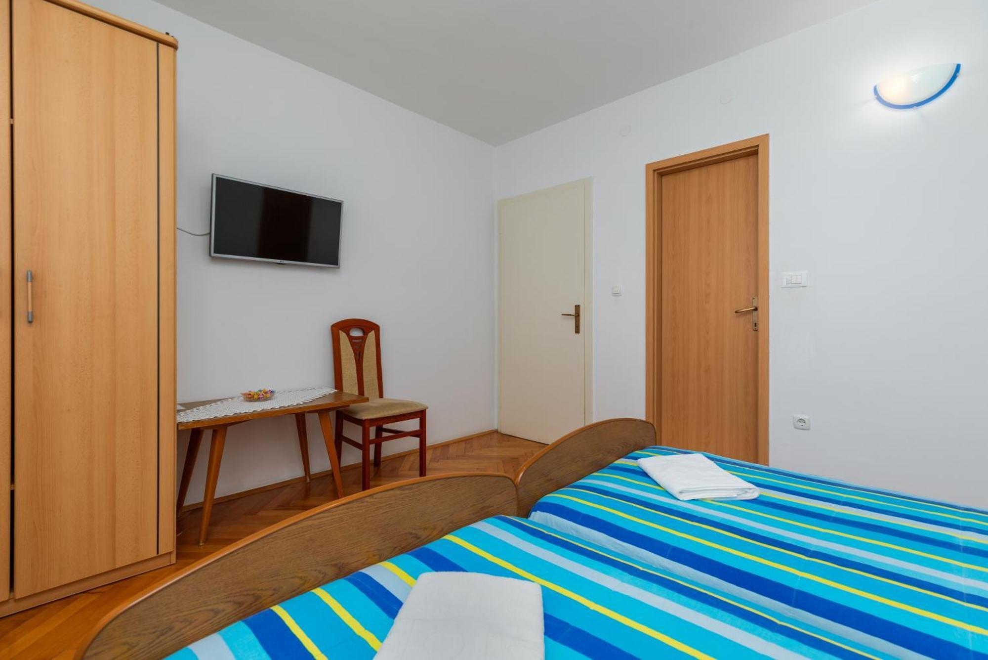 Apartments With A Parking Space Omis - 2745 חדר תמונה